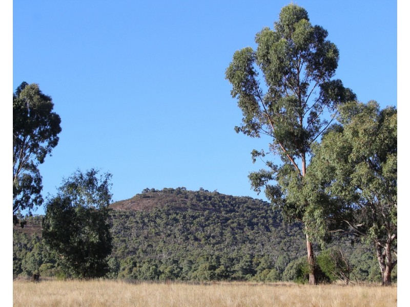 412 Victoria Point Road, Victoria Valley VIC 3294