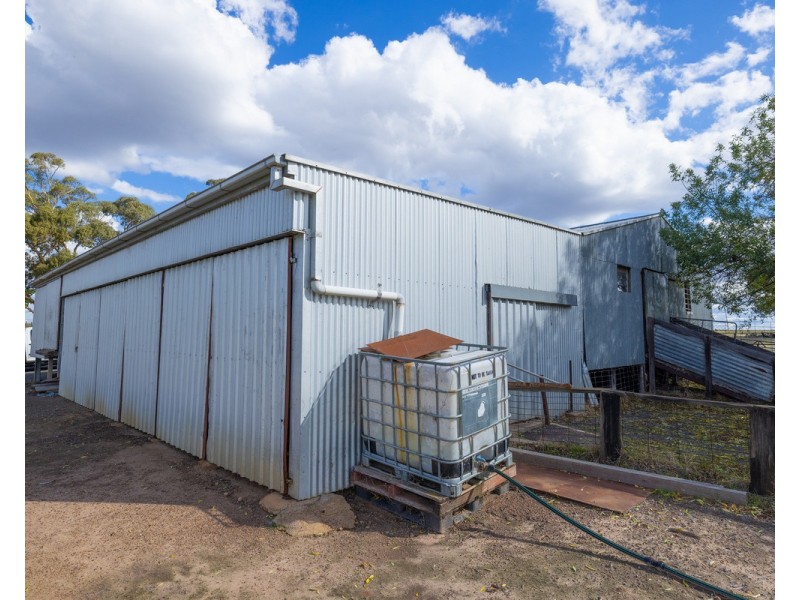 722 Mitre Road, Nurcoung VIC 3401