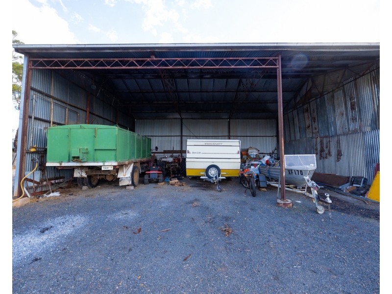 722 Mitre Road, Nurcoung VIC 3401