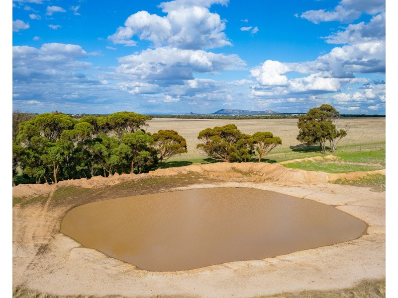 722 Mitre Road, Nurcoung VIC 3401