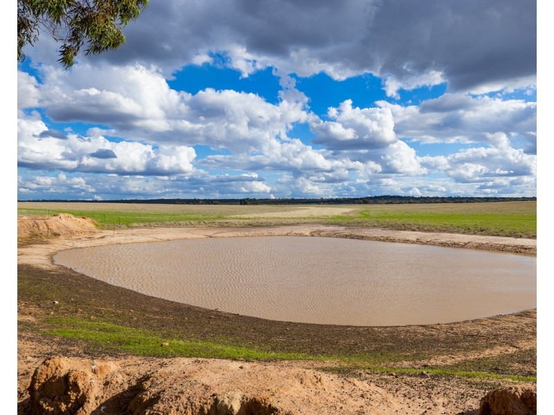 722 Mitre Road, Nurcoung VIC 3401