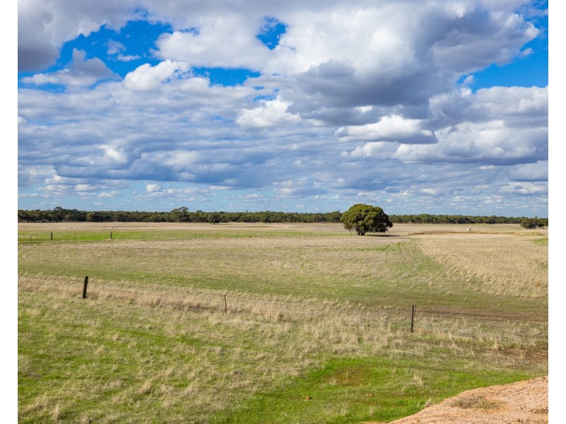 722 Mitre Road, Nurcoung VIC 3401