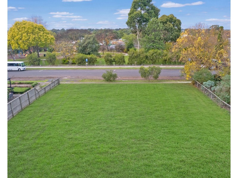 25 Sterling Street, Dunkeld VIC 3294