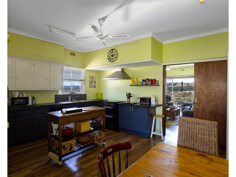 219 Gibsons Road, Tarrayoukyan VIC 3315