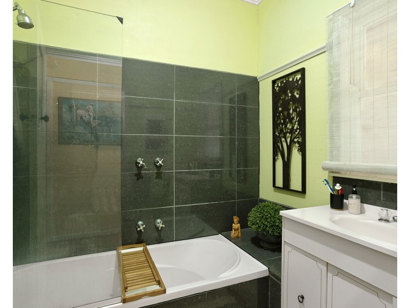 219 Gibsons Road, Tarrayoukyan VIC 3315