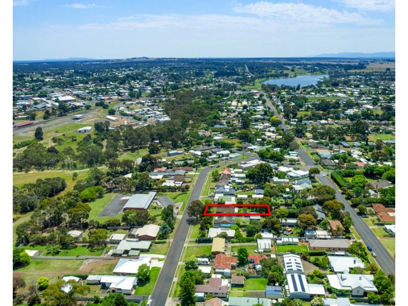 42 Laidlaw Street, Hamilton VIC 3300