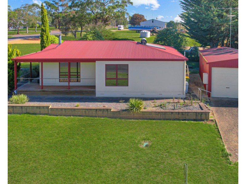 65 Greenham Street, Dartmoor VIC 3304