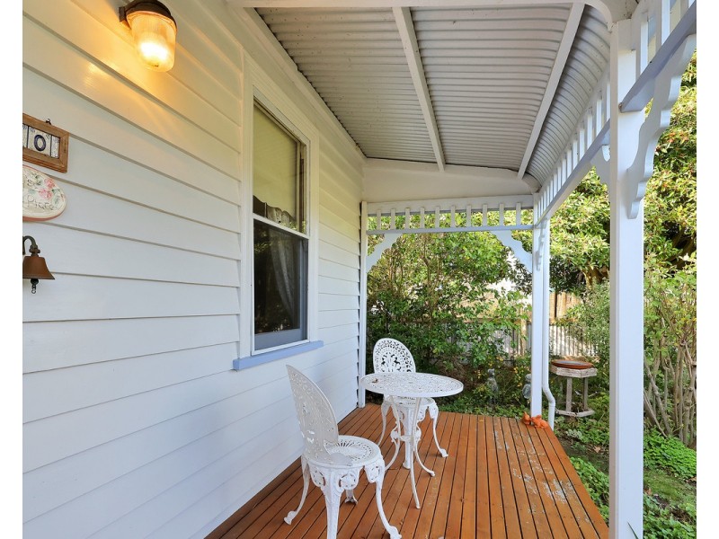 10 Ardonachie Street, Macarthur VIC 3286