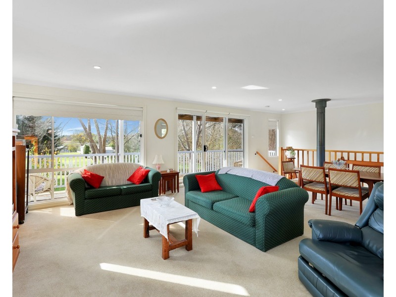10 Ardonachie Street, Macarthur VIC 3286