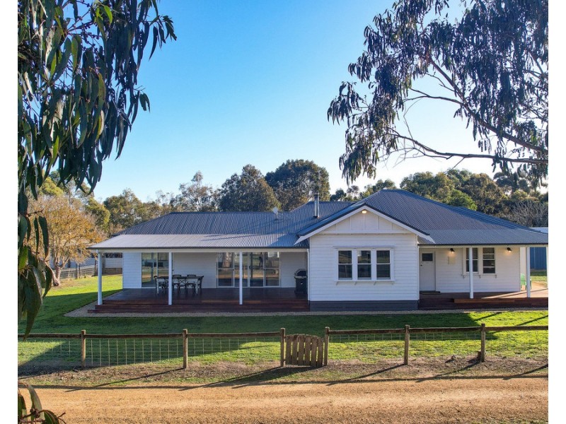 993 McIntyres Crossing Road, Dunkeld VIC 3294