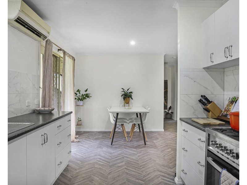 14 Barker Street, Cavendish VIC 3314