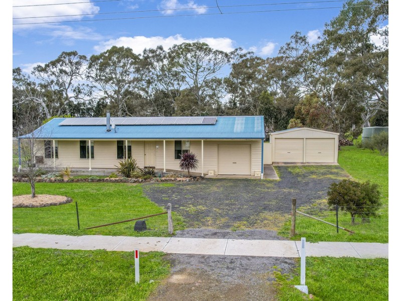 14 Barker Street, Cavendish VIC 3314