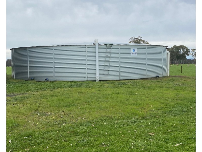 813 Yarramyljup Road, Rocklands VIC 3401