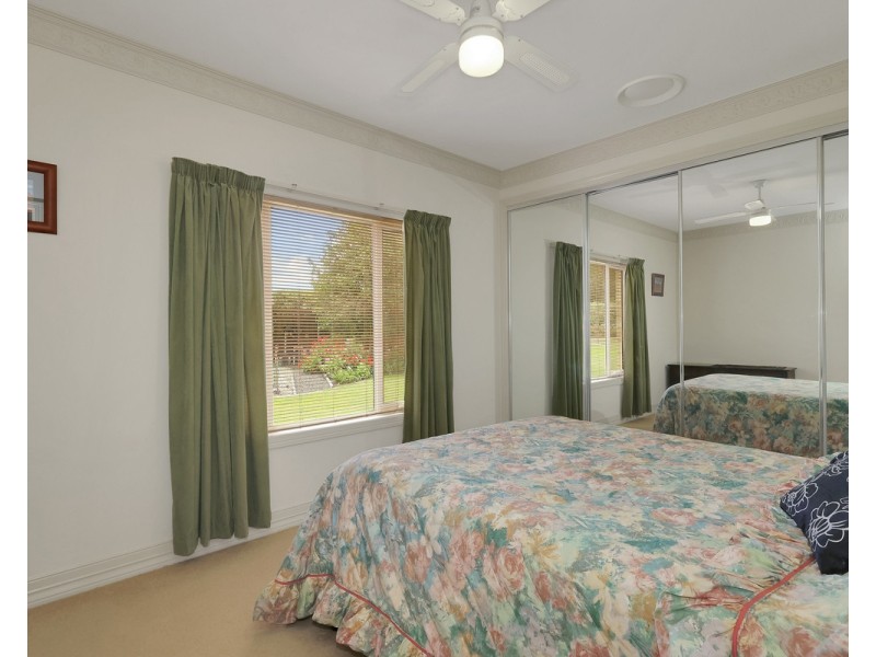 65 Leura Lane, Hamilton VIC 3300