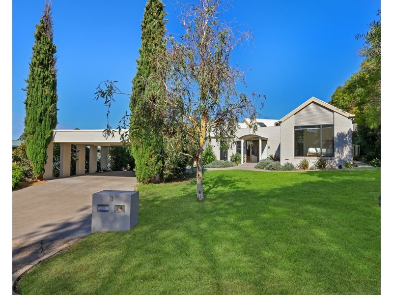 3 Grosvenor Place, Hamilton VIC 3300