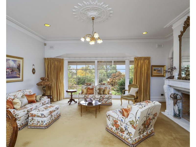 7 Grosvenor Place, Hamilton VIC 3300