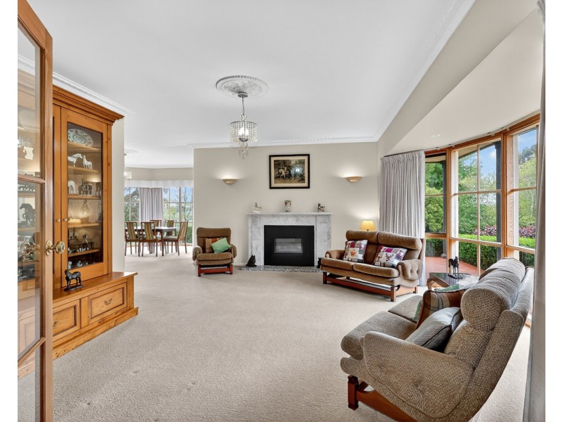 555 Mill Road, Strathkellar VIC 3301
