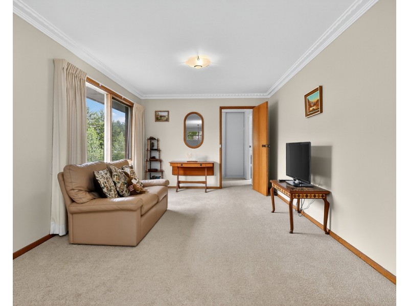 555 Mill Road, Strathkellar VIC 3301