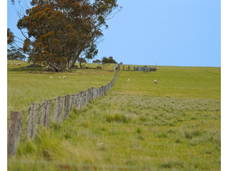 Huf’s Back Lane, Warrayure VIC 3301