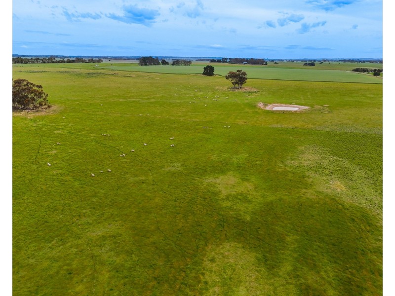 Huf’s Back Lane, Warrayure VIC 3301