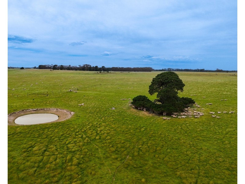 Huf’s Back Lane, Warrayure VIC 3301