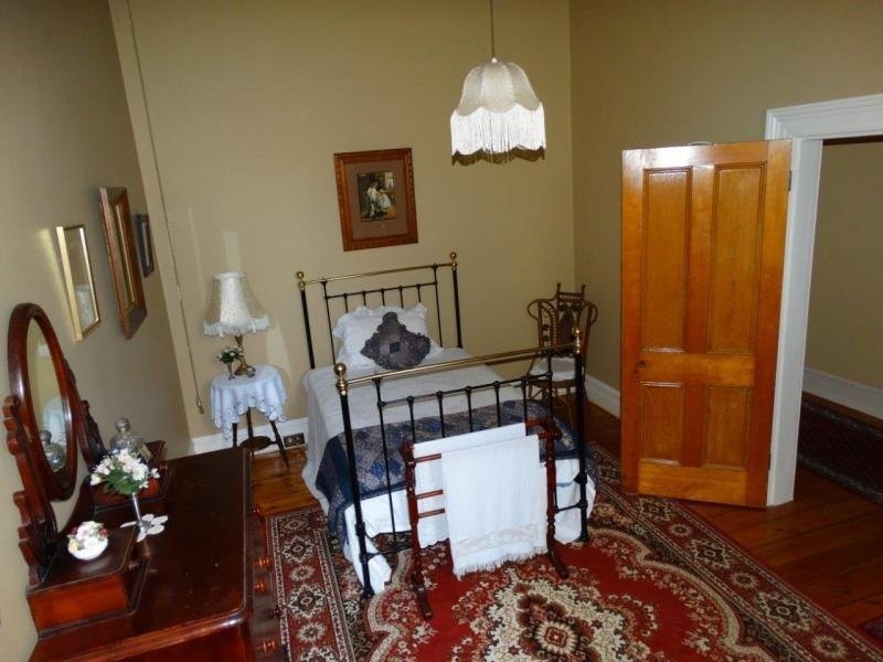 95 Bell Street, Penshurst VIC 3289