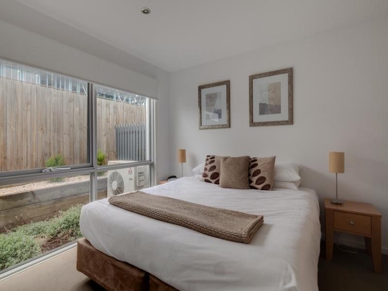 48-50 Bank Street, Port Fairy VIC 3284