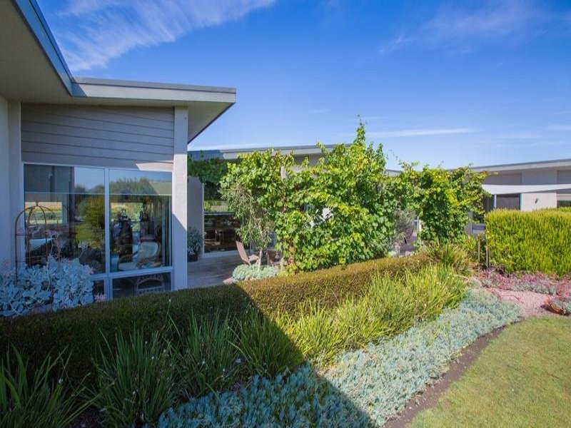 156 Survey Lane, Port Fairy VIC 3284