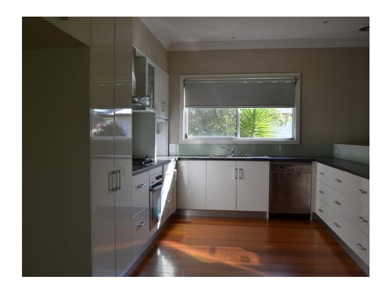 7 Kerr Street, Mortlake VIC 3272