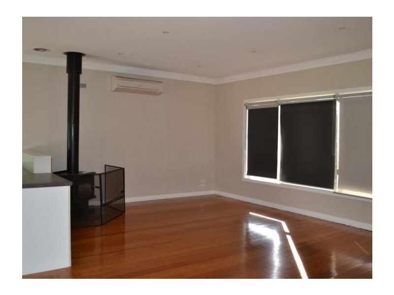 7 Kerr Street, Mortlake VIC 3272