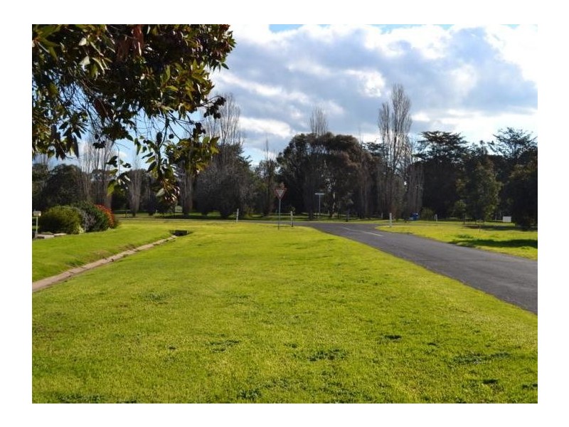 7 Kerr Street, Mortlake VIC 3272