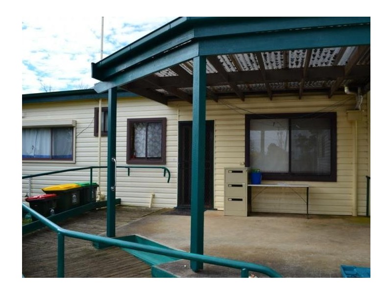 29 Thomson Street, Terang VIC 3264