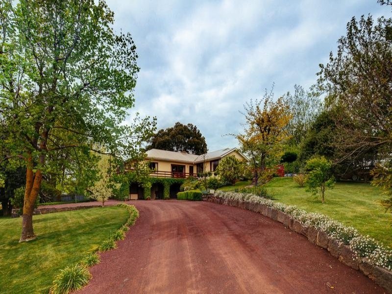 20 Hyland Street, Mortlake VIC 3272