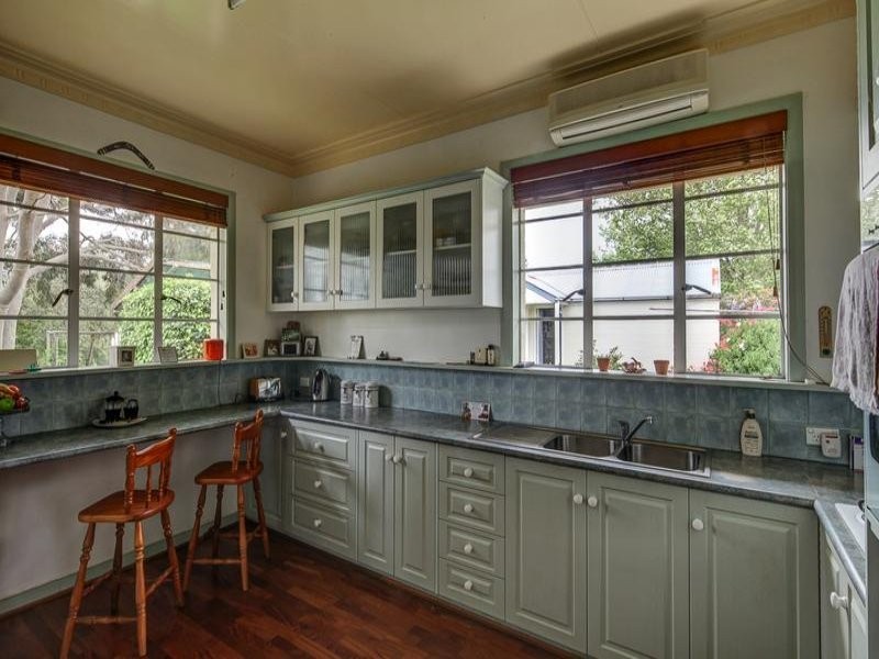 20 Hyland Street, Mortlake VIC 3272