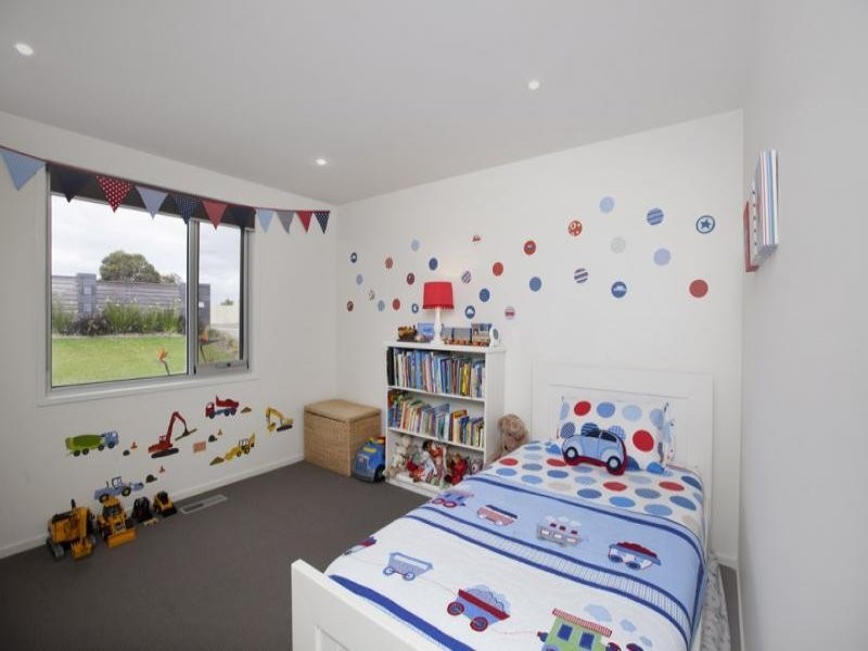 42 Dobson Way, Warrnambool VIC 3280