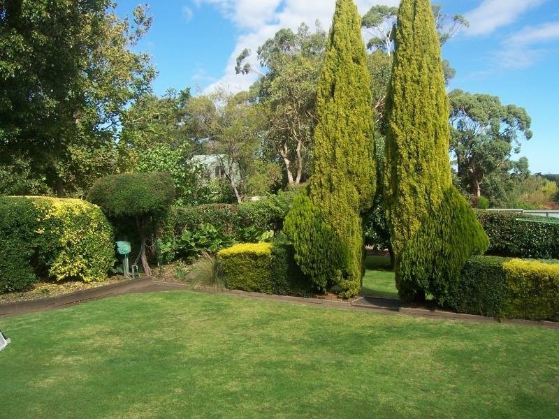 13 Bond Street, Timboon VIC 3268