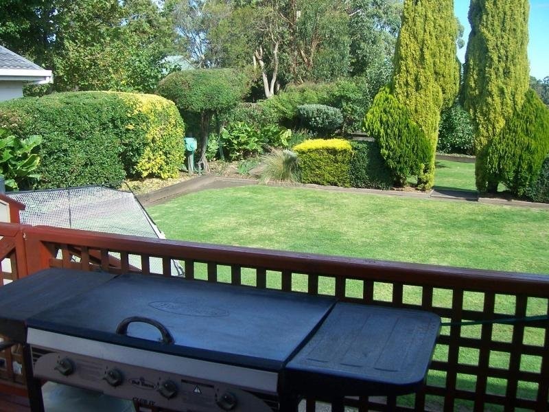 13 Bond Street, Timboon VIC 3268