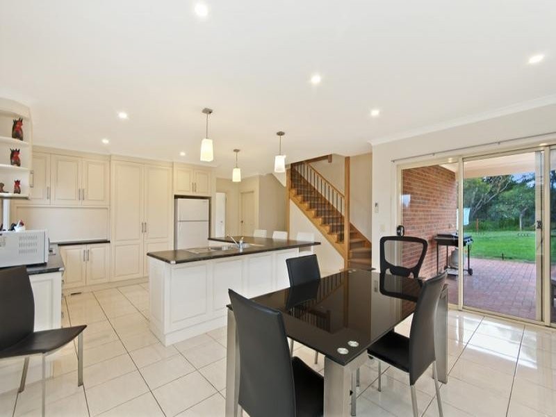 8 Albert Street, Narrawong VIC 3285