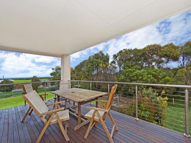 8 Albert Street, Narrawong VIC 3285