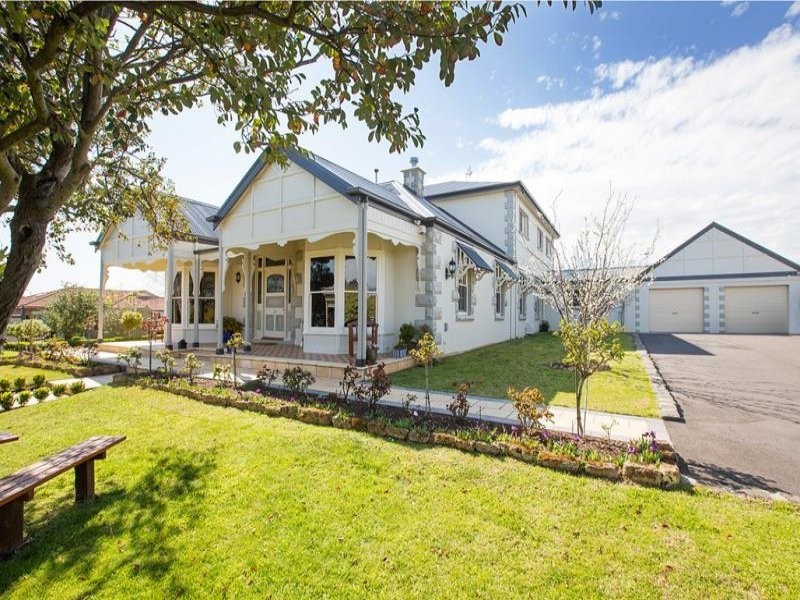 34 Mortlake Road, Warrnambool VIC 3280