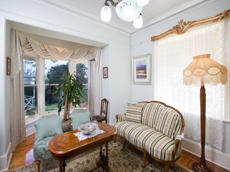 34 Mortlake Road, Warrnambool VIC 3280