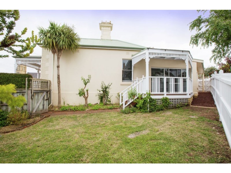 8 Manifold Street, Warrnambool VIC 3280