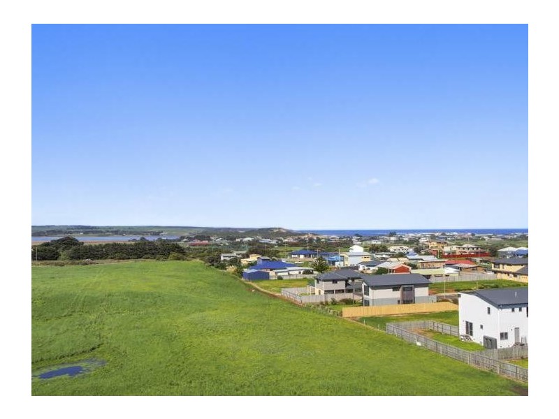 Lot 7 Callaway Court, Peterborough VIC 3270