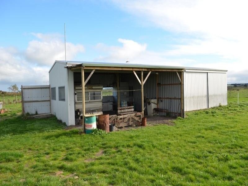 McGillivrays Road, Willatook VIC 3283