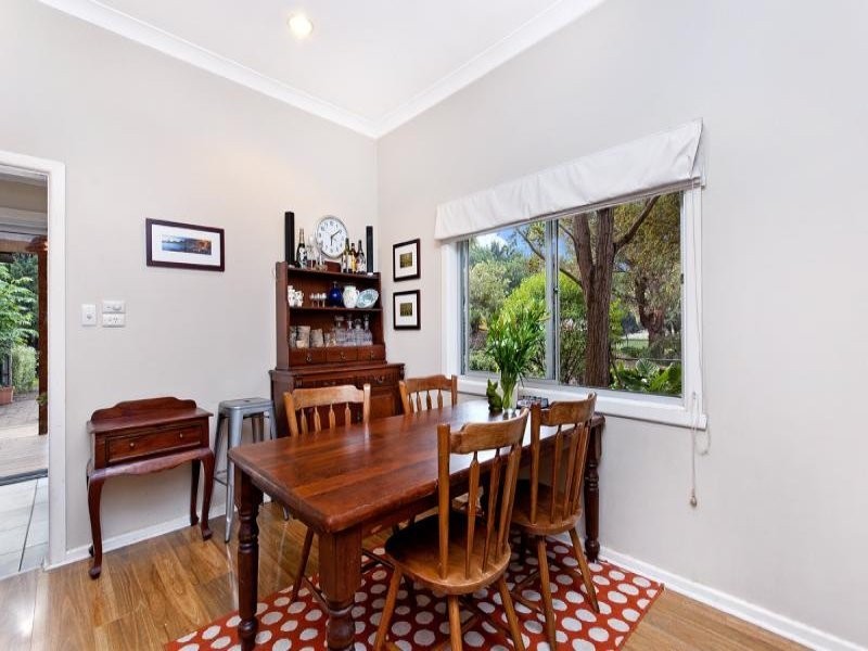 8 Ardonachie School Road, Macarthur VIC 3286