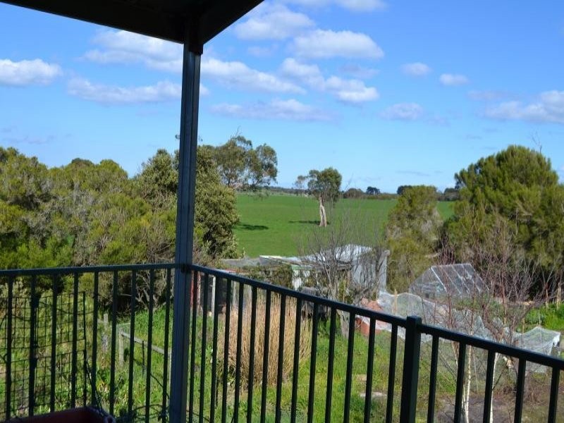 7327 Princes Highway, Tyrendarra VIC 3285