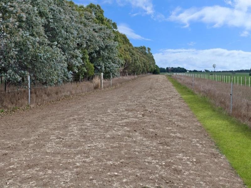 1347 Branxholme – Byaduk Road, Byaduk North VIC 3300