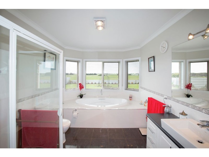 1592 Princes Highway, Rosebrook VIC 3285