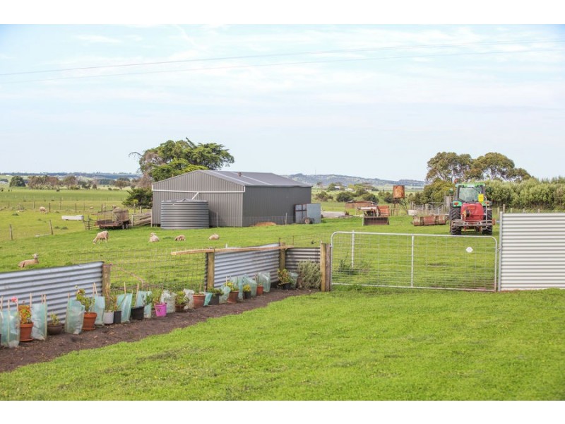 1592 Princes Highway, Rosebrook VIC 3285