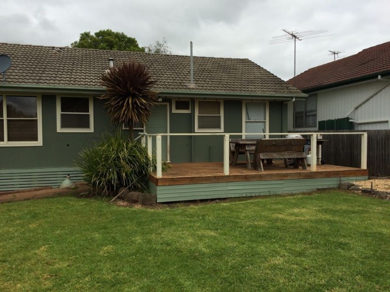 56 Watton Street, Penshurst VIC 3289